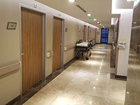 Esteworld Altunizade Hastanesi 2.Kat Koridor Doktor Odaları