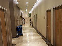 Esteworld Altunizade Hastanesi 2.Kat Koridor Hasta Odaları